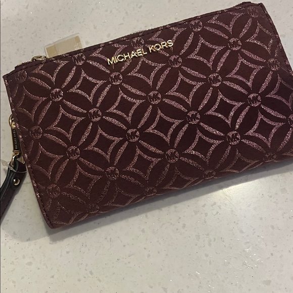 Michael Kors Plum Patterned Clutch - Picture 1 of 8